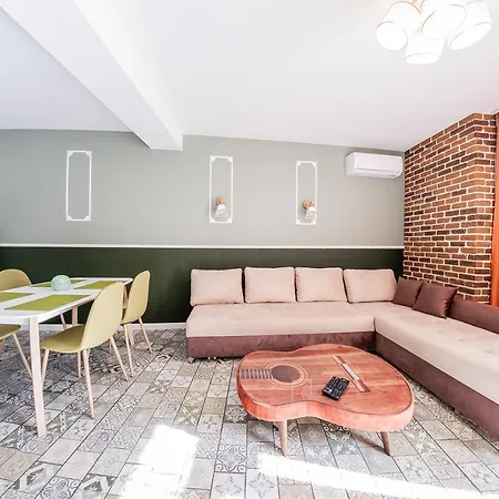 Rococo Life Apartmán