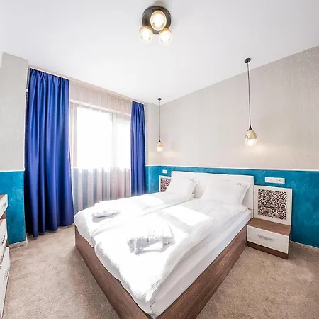 Rococo Life Apartment